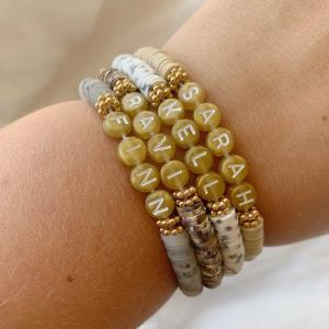 Armband katsuki dots white 2.jpeg