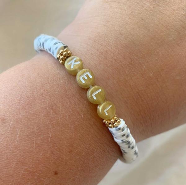Armband katsuki dots white.jpeg