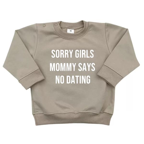 basic sweater zand removebg 1 1.jpg