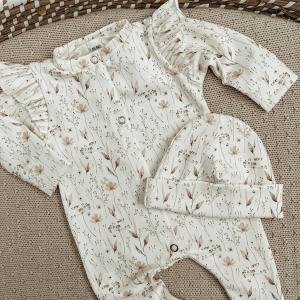 beige bloemen boxpakje meisje.jpg