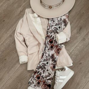 blazer beige mi toetie.jpg