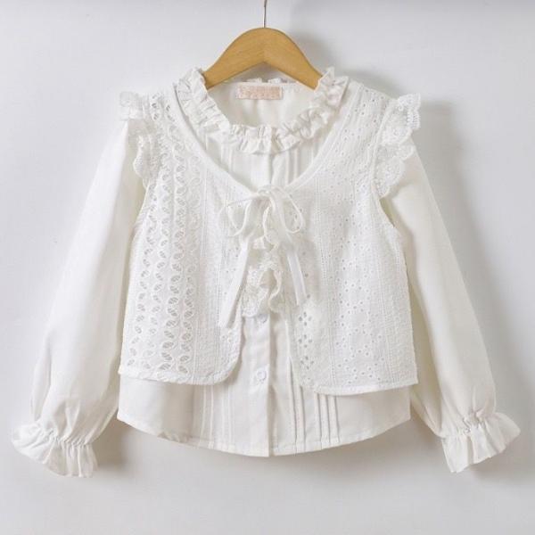 blouse wit.jpg