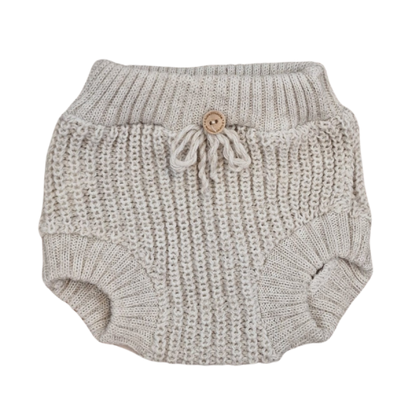gebreide korte broek beige zyzio zuzia.png