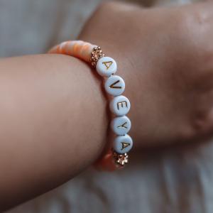 lava armband.jpeg