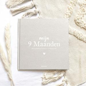 linnen invulboek 9 maanden 1.jpg