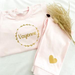 naam pyjama roze.jpg