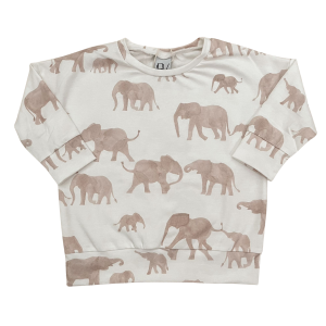 oversized shirt olifant.png