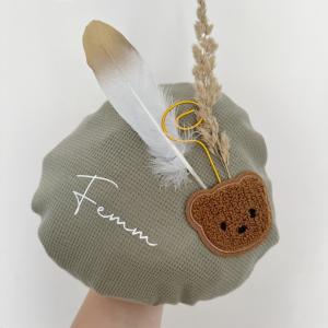 pieten muts groen teddybeer.jpeg
