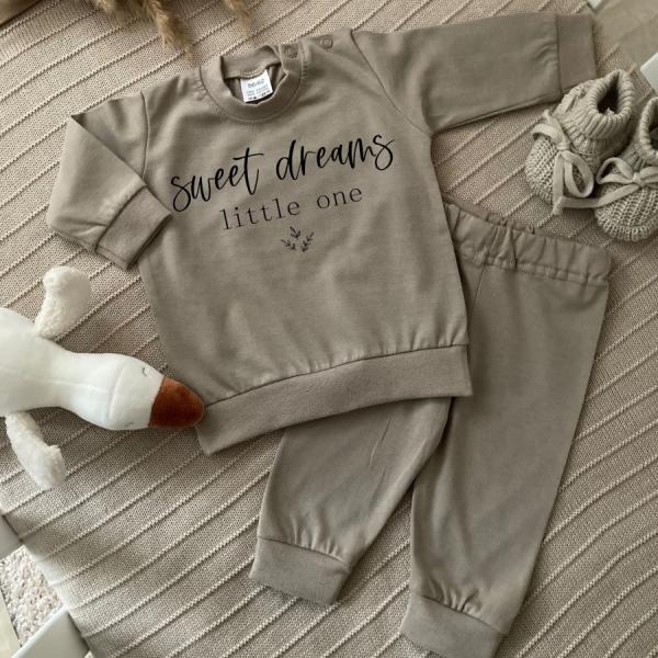 pyjama zand sweet dreams vierkant.jpg