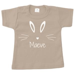 shirt pasen met naam zand.jpg
