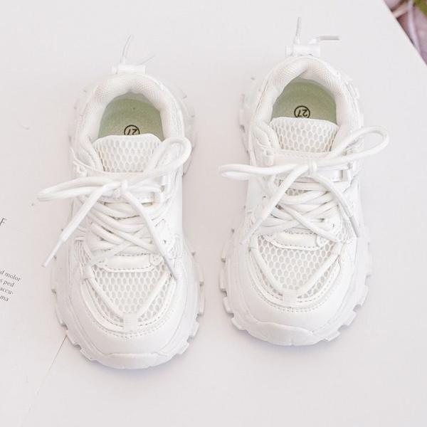 sneaker wit take a walk 4.jpg