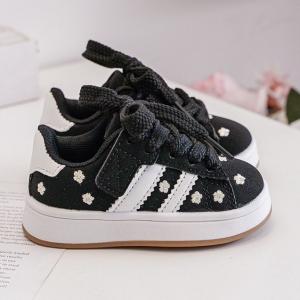 sneaker zwart meisje bloemetjes 5.jpg
