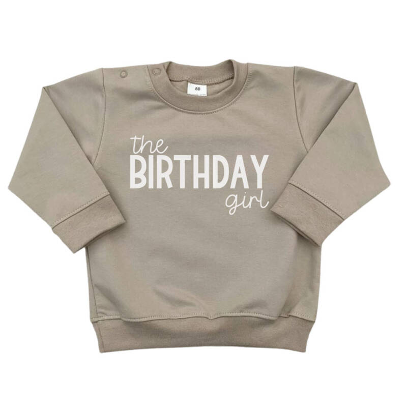 sweater birthday girl zand