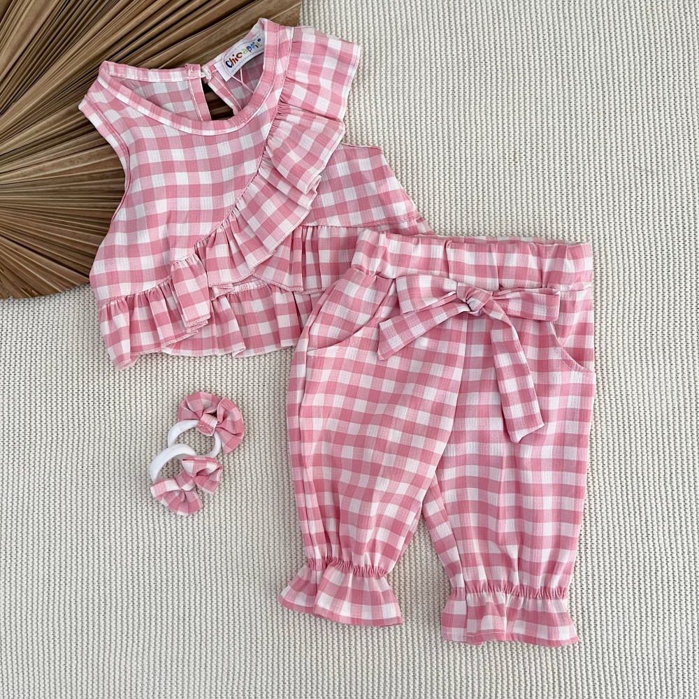 pink-checks-set