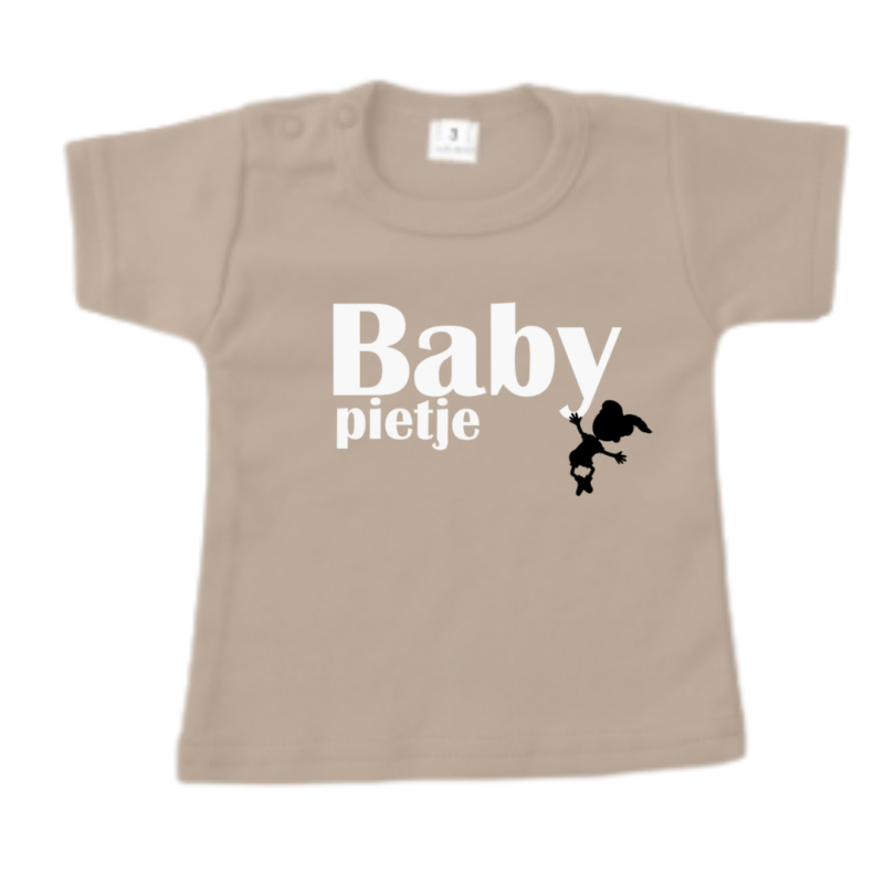 baby pietje zand