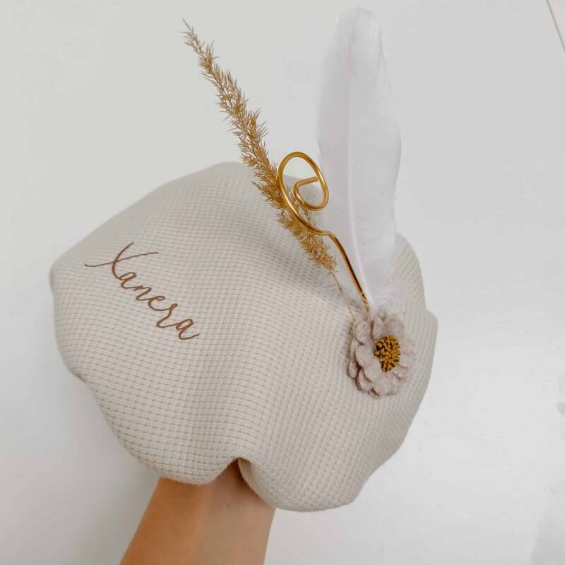 pietenmuts beige met bloem met naam pietenmuts beige met bloem met naam