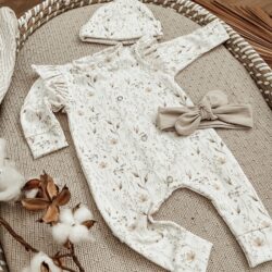 boxpakje beige bloemen handgemaakt