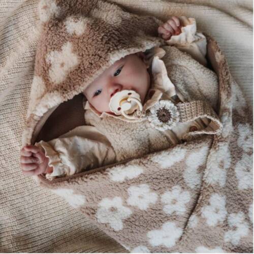 wikkeldeken teddy bloemen taupe