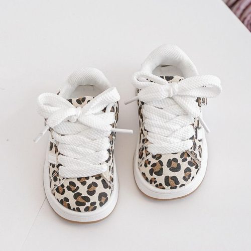 sneaker leopard