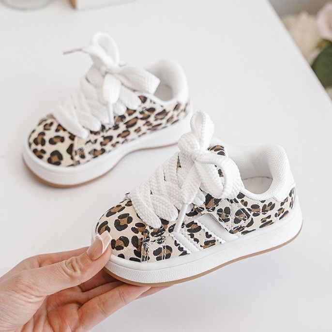 sneakers leopard