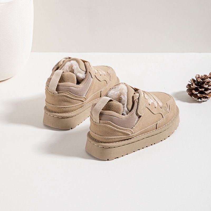 beige sneaker jongens