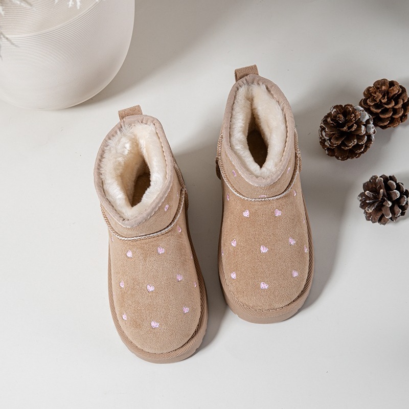 laars meisjes uggs hartjes 1