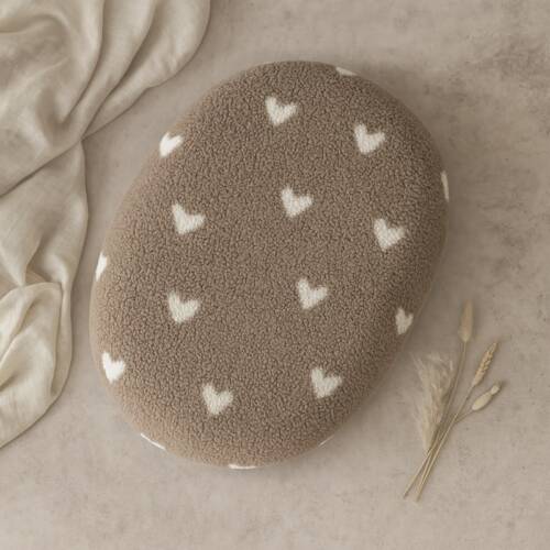 teddy relaxhoes taupe met witte hartjes