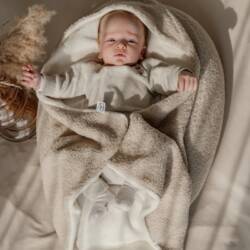 wikkeldeken baby beige ecru 2