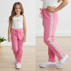 Bubblegum roze jogger hartjes meisjes met elastische taille en beige hartjesband aan de zijkant