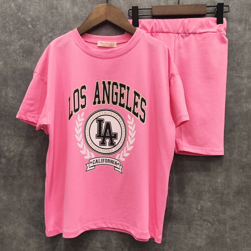 LA set oversized t shirt en legging short in pink (2)