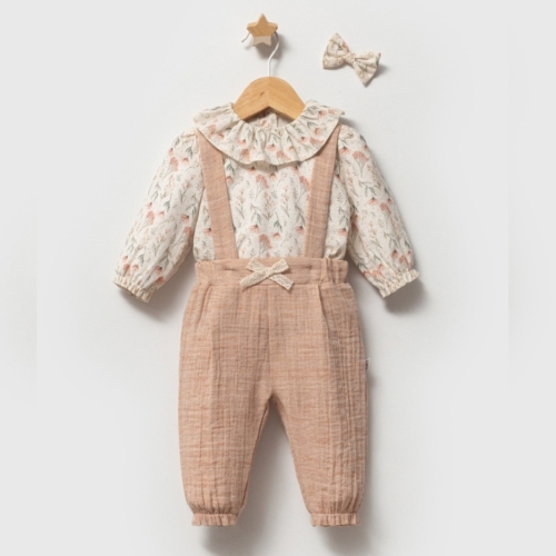 baby set meisje blouse en salopette Nipperland meisjes baby set oud roze salopette met bloemen blouse