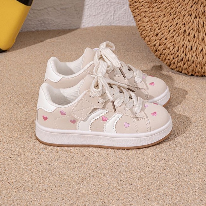 meisjes beige hartjes sneakers meisjes beige hartjes sneakers