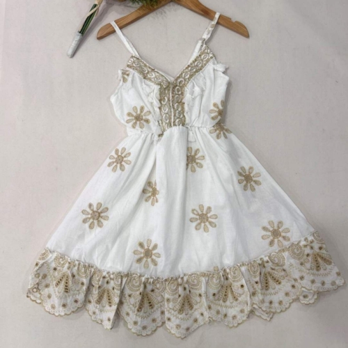 zomerjurkje meisje beige wit